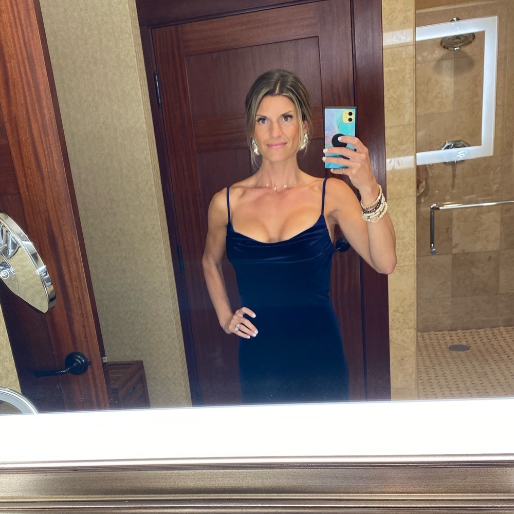 REVELRY SKY VELVET GOWN, dual slits, SO comfy, built in cups, NWOT SIZE 2